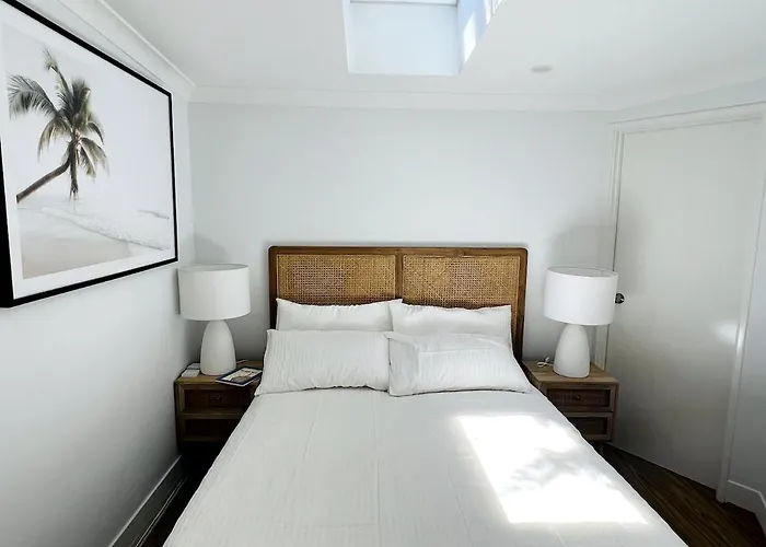 Perfect City Beach Getaway Perth